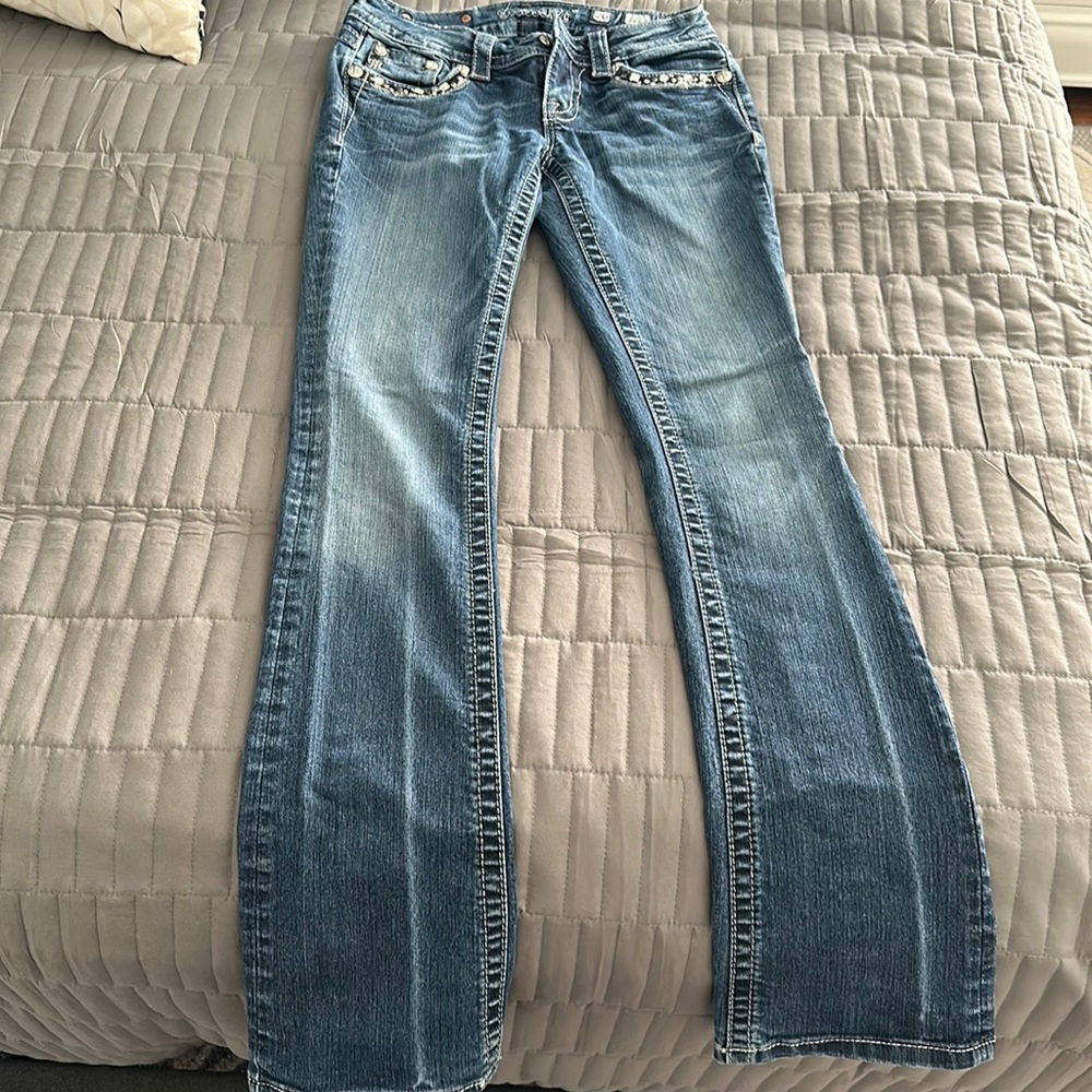 Miss me jeans 26 Mid rise slim boot 34in inseam